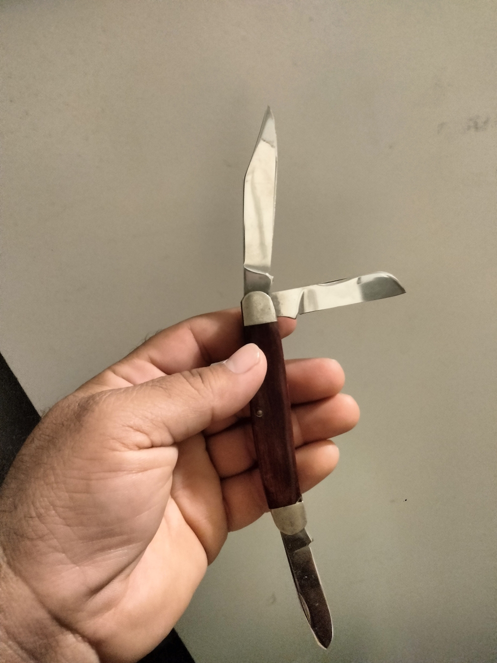 Kutmaster 3 Blade pocket knife by Utica Cutlery Co. in Utica, N.Y., USA